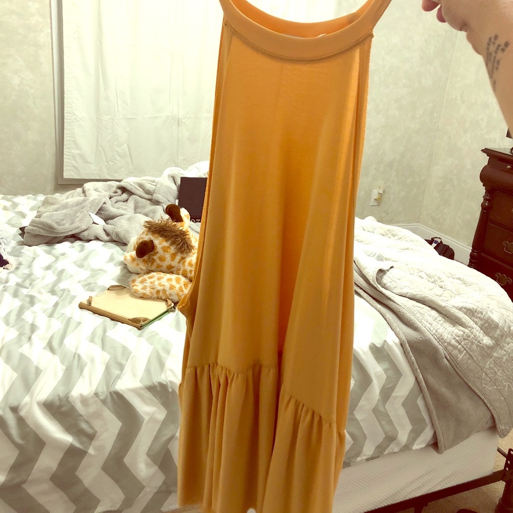 urban outfitters tank.